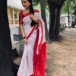 Mahalakshmi Shankar Instagram - Beautiful white chettinadu cotton saree from @tamilnadu_khadi_bharani_silks_