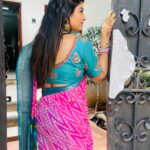 Mahalakshmi Shankar Instagram - Aari work blouse designed and stitched by @prabhaaaricreations. The work was neat and good and they made exactly what I asked. The stitching and fitting was perfect. Beautiful Kora cotton saree from @poppy_petals1013 Beautiful jewellery set from @jk_bridalmakeover_and_mehendi