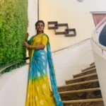 Mahalakshmi Shankar Instagram - Light weight soft party wear saree from @happysamtrendz Attractive multicolour stone jewellery set from @jewellicious_joy Blouse stitched by @lakshmi_lv14