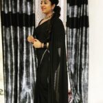 Mahalakshmi Shankar Instagram - You don’t have to prove yourself to anyone Beautiful pure crepe silk saree from @close2_heart_collections Beautiful jewellery sets from @sd_wholesale_jewelrys Blouse stitched by @lakshmi_lv14 Hairstyle by @jenifer_hair_stylist_official