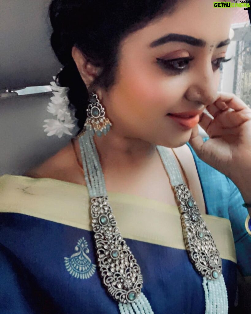 Mahalakshmi Shankar Instagram - That was a beautiful stylish Victorian pearl jewellery set from @jewel_by_sankge