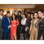 Maheep Kapoor Instagram - Ahhhhhmazing evening ❤️❤️❤️🤗 Family , Friends & the cherry on the cake DAVID BECKHAM !!!!!!! #SuchAGentleman 🤩😍 Thank you my darling @sonamkapoor & @anandahuja ❤️🤗