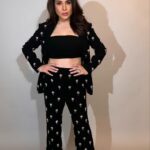 Maheep Kapoor Instagram - My love for suits continues 🤩❤️ #ComfortableChic 📸 .. by my son @jahaankapoor26 😁🤗🤗 Styled by : @mohitrai with @shubhi.kumar Outfit : @worldofasra Assisted by @kashishsinhaaa Hair : Hairby_shivanik Makeup : @sabakhanmakeup
