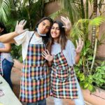 Malavika Jayaram Instagram - Picking up new hobbies. Thank you @msnstudio.in And my cutie @niharikakonidela 😘 #art #passion #pottery #porcelaineart Hyderabad