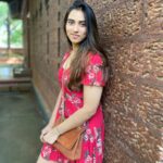Malavika Jayaram Instagram -