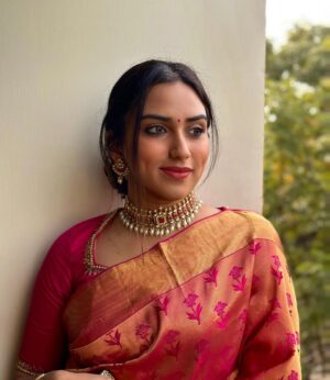 Malavika Jayaram Instagram - Thanks @aaranyarentaljewellery