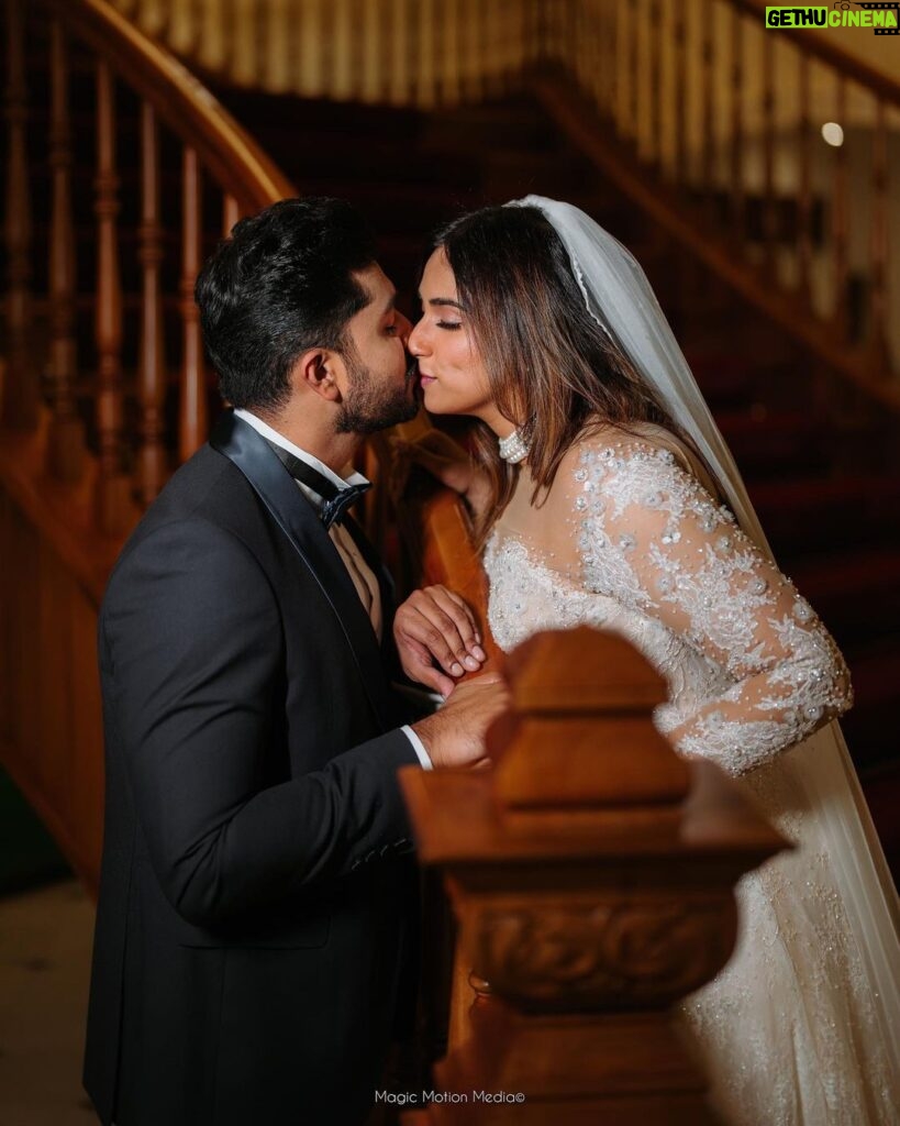 Malavika Jayaram Instagram - 7-12-2023 - my happily ever after moment. I walked down the aisle in a pretty white dress with my prince. On the eve of our engagement Navaneeth and I exchanged vows in the presence of our family and loved ones. Thank you @magicmotionmedia @elysian.dreamscapes @rosantoparekkattil @rizwan_themakeupboy @montrosegolfresort