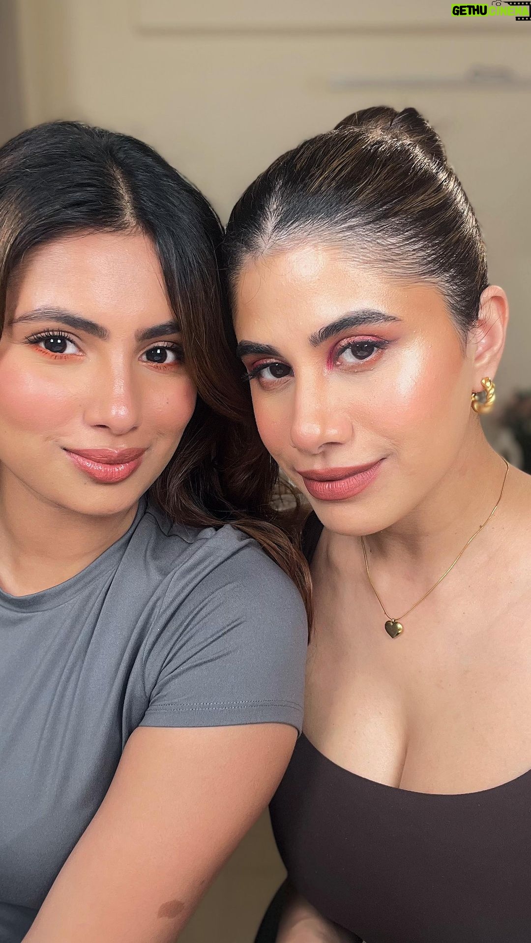 Malvika Sitlani - 76.2K Likes - Did you see that comin π
Vibing with my gurl @aashnahegde π
Stay tuned fun GRWM on YouTube tomorrow, where we chat about our childhood, relationships, our mothers & sooo much more ππ
.
.
.
#MalvikaSitlani #AashnaHegde #ReelsIndia #TransitionVideo #Explore #Fyp