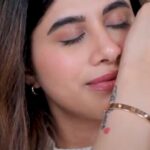 Malvika Sitlani Instagram - You know I’ve been a fan of the NIVEA Body Lotions since forever! 😍💙 I SWEAR by this body lotion, This winter try with the NIVEA Body Milk 5 in 1 Lotion, you’re going to love it! 💙😍 #Collab with @niveaindia #NIVEA #NIVEAForYou #NIVEAIndia #NIVEA5in1BodyLotion #WinterSkincare #NIVEAWinterCare