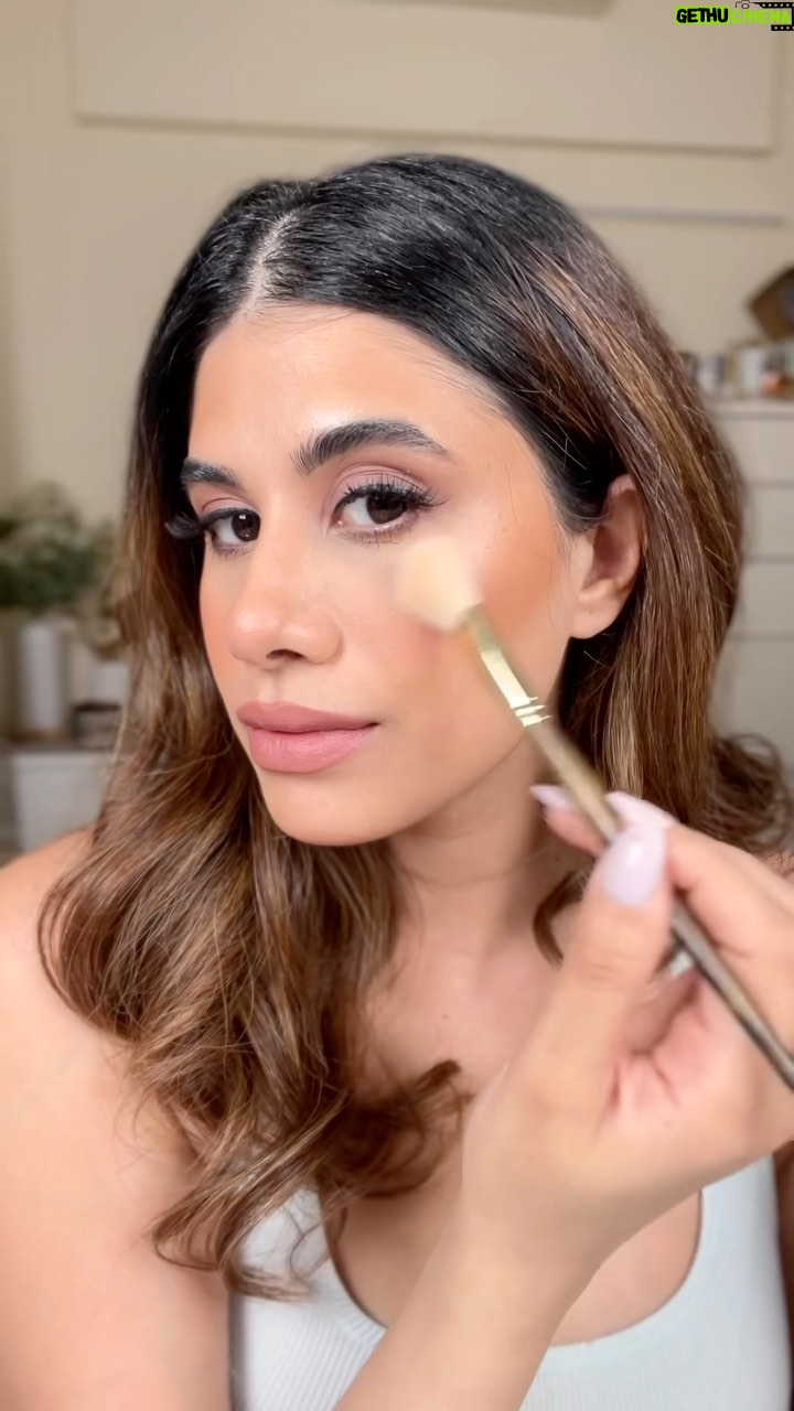 Malvika Sitlani Instagram - Cause I can never get enough ✨💄 Products Mentioned💄 @kiehlsindia Ultra Facial Moisturiser @elfcosmetics Poreless Putty Primer: Universal Sheer @bobbibrownindia Vitamin Enriched Eye Base @hudabeauty water jelly - transparent @charlottetilbury Hollywood Flawless Filter - 3 Fair @diorbeauty Diorskin Forever Natural Nude Fluid Foundation - 2.5 Neutral @hudabeauty concealer - graham cracker @narsissit NARS Radiant Creamy Concealer - M1 Medium Custard @givenchybeauty Givenchy Prisme Libre Mat-finish & Enhanced Radiance Loose Powder - Voile Rose @benefitcosmetics Gimme Brow+ Brow-Volumizing Fiber Gel - 6 Warm Black-Brown @patricktabeauty eyeshadow palette @paccosmetic - lashes pac 84 @smashbox superfan mascara - Black @benefitcosmetics Benefit Cosmetics Hoola Matte Bronzer - Brown @hudabeauty Glowish Bronzer - Medium @makeupforever Lip Liner - wherever walnut 606 @colorchemistry.in Lip and Cheek Crayon - Cinnamon @artistcouture highlighter @milanicosmetics_india berry amore blush 😘🥰 #makeup #beauty #glam #glow