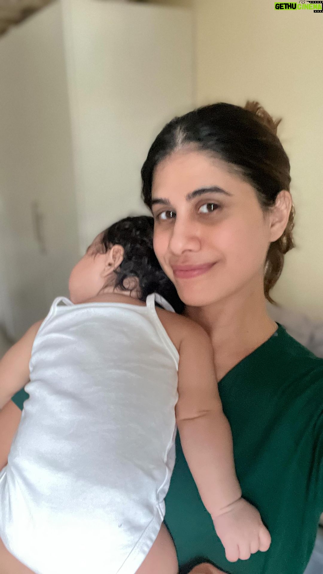 Malvika Sitlani Instagram - Happy 4 months my one and only baby girl 💛🎂