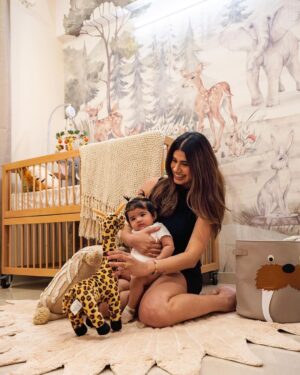 Malvika Sitlani Instagram - Our little cozy corner for Abby 👶🏻came to life 🤍🥰

I love how warm and aesthetically pleasing this is! She is my beige baby! 🥰 #Abbika 💕

Nursery designed & styled: @doitup.design 
📸: @jakesitlani @crashboombangdigital
.
.
.
#Abika #NurseryTour #Abby #nurserydecor #nursery #abbigail #DoItUpDesign
