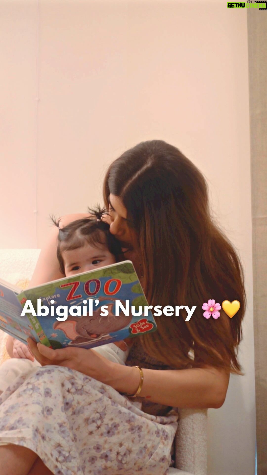Malvika Sitlani Instagram - Heyyy my loves 💓💓 Finally sharing Abby’s nursery with you guysss 🫶🏻 This is my Pinterest board that’s come to life 💛 Absolutely love love how it turned out 🥰Thank you Team @doitup.design 💖 They designed and executed the entire Nursery ✨ right from the furniture, wallpaper, decor and more 🩵 it’s so beautiful and cozy 😍❤️ 🎥 - @jakesitlani . . . #Abika #NurseryTour #Abby #DoItUpDesign #MalvikaSitlani