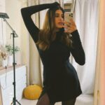 Malvika Sitlani Instagram - 🖤 If black was a mood 🖤 . . . Head to toe in Zara Purse - HM Stockings - Can’t remember 😶🥹