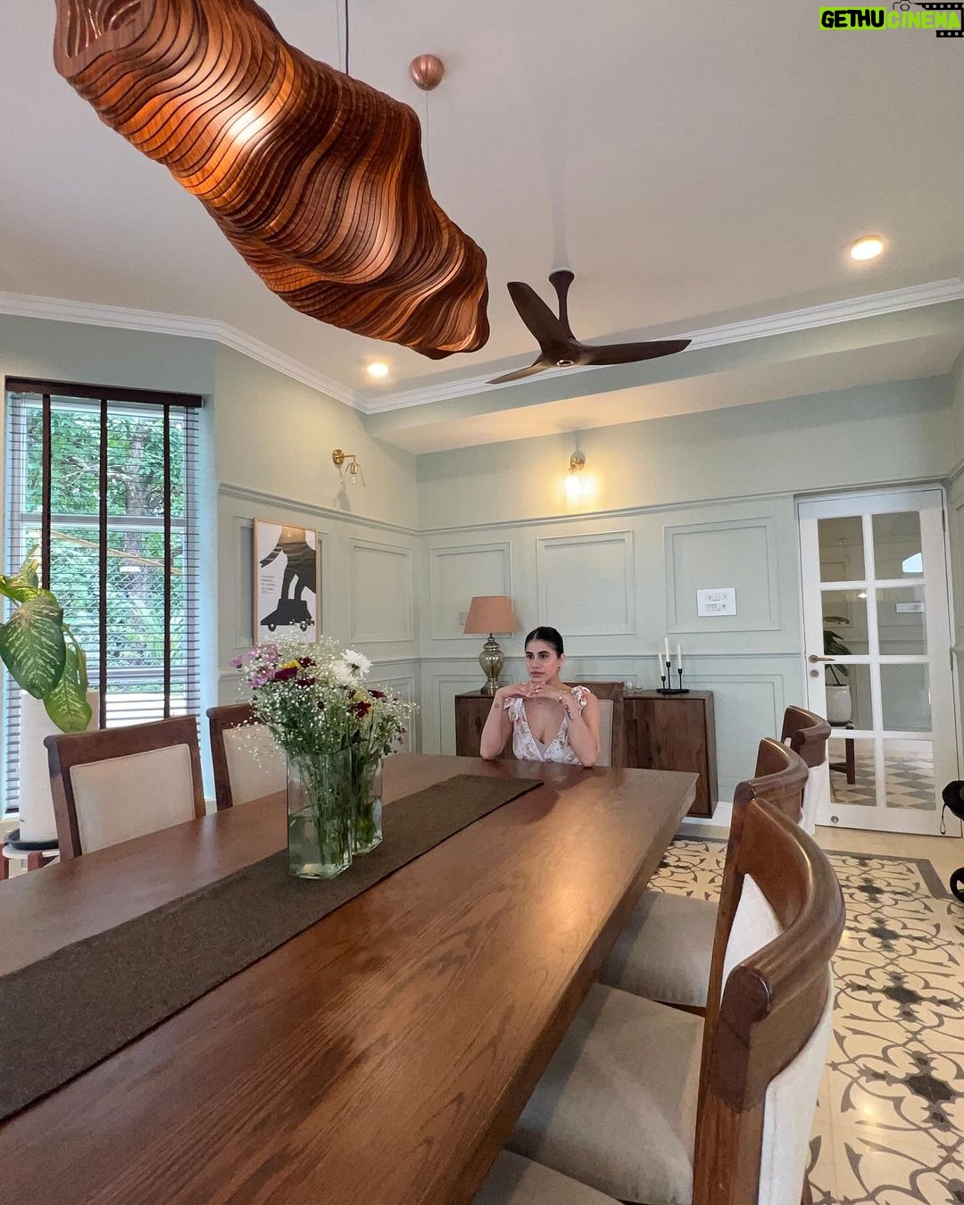 Malvika Sitlani Instagram - Finally back at one of my favourite destinations Goa ποΈπ₯° We stayed at the π Villa Jaca among the Rainforest Villas I could not have chosen a better location to spend my vacation π©΅π©΅ The Interiors is what caught my eye, it was exactly of what Iβd imagine my dream home to be π‘π«Άπ» It was a warm and cozy space β¨ and I love how inspired I felt in that villa!! For me service means everything when it comes to choosing my location to stay ππ» And itβs safe to say that the service was impeccable π― and I highly recommend the @rainforestvillasgoa @mayalandhomesgoa More pictures and videos to come stay tuned π₯°π«Άπ» . . . #AbikaInGoa #GoaDiaries #RainforestVillas #Vacation #Goa #hosted