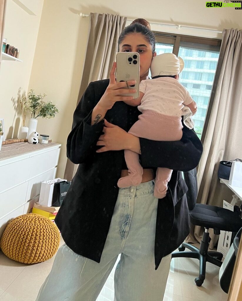 Malvika Sitlani Instagram - This is 31 🫶🏻 Who knew I’d be celebrating my birthday with my daughter 5 years from this moment (Swipe to the last image 🥺) 💕 We had a simple life with no idea of what tomorrow would bring I had just began my content career, earning very minimal - just enough to make half the rent and food 🍲 We still made it work and celebrated these small moments that brought joy to our lives 🥰 Just keep doing what you love, show up authentically every single day and nothing can stop you from designing the life of your dreams 💕 I’m beyond grateful for where I am today 🙏🏻 Every peace of content I put up, I did it with all my heart & continue to do so… For all who have been here with me since then…my OG fam THANK YOU 🫶🏻🎈💕 You changed my life. Thank you for all your birthday wishes 🙏🏻🫶🏻🎈 Onto the other side of 30! yikes! 😬