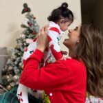 Malvika Sitlani Instagram - ✨ It’s all about creating memories ✨🎄🫶🏻 . . #christmas #2023 #family #gifts