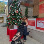 Malvika Sitlani Instagram - It’s Abby day, everyday! 🫶🏻🥹 1. It’s finally December 🎄 2. Walks with Abby ☀️ 3. Play date with Rei 🥹👧🏻 4. Graduated to her high-chair! 🪑 5. Chic fashun has begun! 6. Besties 🎀 7. Met Santa & didn’t love it 🎅😅 8. Dance partner forever 😘 . . 🙏🏻 Blessed 💕🫶🏻 Abby’s stroller - @nuna_india 🤎