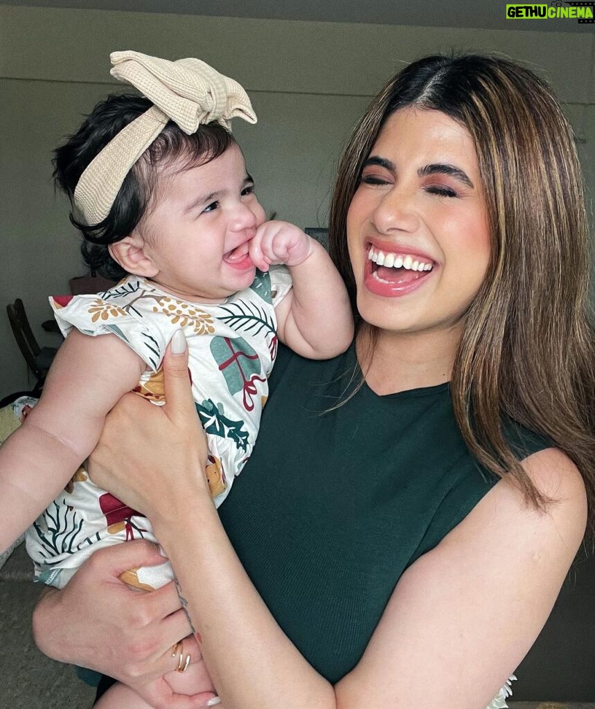 Malvika Sitlani Instagram - Abby being Abby! 😅🥹🫶🏻 Happy 6 months my sugar cookie 🍪 🩷🎂 This week has been extremely challenging for her health wise, but she is the bravest girl and is feeling so much better ❤️‍🩹 I truly have never witnessed strength like hers. Babies have a way of making us SO incredibly courageous. You are truly the light I needed in my life Abby. You are everything & more 🫶🏻 I’ve never known a love like this & I’m so lucky that I get to have you for the rest of my life 💛 PS : She is one naughty lil girl 😅👀🤸🏻‍♀️ Full of masti! 😆 Her fav Nonna is behind the camera making funny faces 😅🥹 @jenifercaroline7