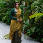 Mamitha Baiju Instagram – 🌻 

Styling @styyledbyjoe 
@joe_elize_joy

Outfit @byhand.in

Photography @nanddha__ 

Jewellery @kaya_online_