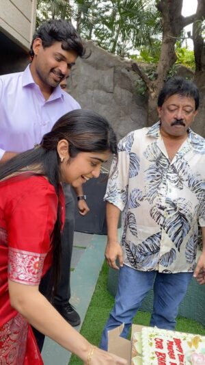 Manasa Radhakrishnan Instagram - About yesterday 🥹♥️ 
Thank you @rgvzoomin @ajmal_amir @maheshnettem @bommu_anil_reddy and my lovely direction team for making this a veryyyy special birthday! 🥹♥️💫 @anil__talluri 
@manojmanly1 
@charan.rohith 
@theoriginalkantheti 
@mak_27_28 
@chandu.director
@prabhuch225
#ramgopalvarma #ajmalamir #vyooham