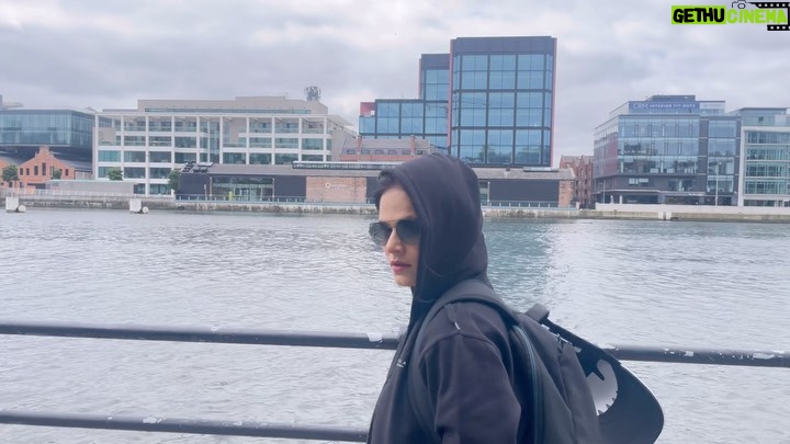 Manava Naik Instagram - Lady don #kilvar #tmkk #tumchimulgikaykarte #kgmn #karangunhyalamafinahi #don #samuelbeckettbridge #bhosalejamdade #pinkpanther