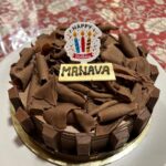 Manava Naik Instagram - A happy birthday #birthday #birthdaygirl #family #friends #friendslikefamily #home #us #smiles #happybirthday #baloons🎈