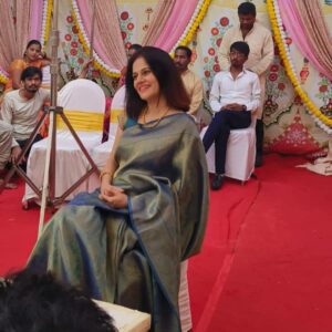 Manava Naik Instagram - अभिनेत्री आणि सुंदरा मनामध्ये भरली मालिकेची निर्माती मनवा नाईक येणार लतिका देवाच्या साखरपुड्यात❤️

@manava.naik @colorsmarathi
