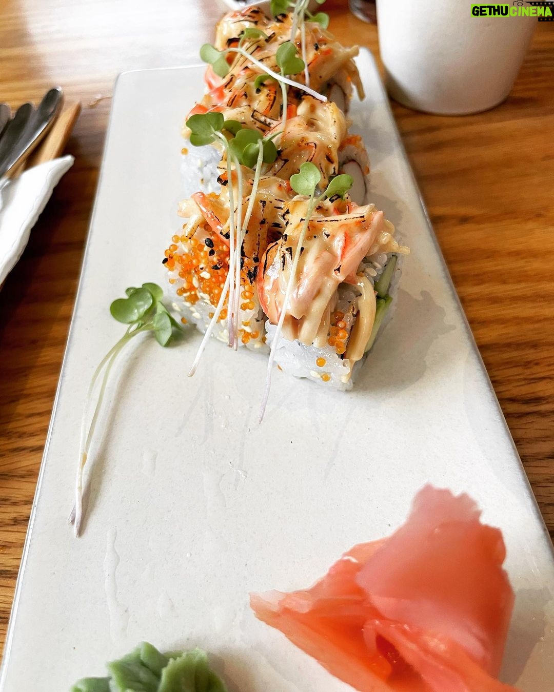 Manava Naik Instagram - Food for the soul #japanese #foodporn #hungry #mind #mindfulness