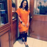 Manava Naik Instagram - Orange is the new black #orange #black #orangeisthenewblack #shawl #comfortable #kurti