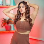 Manisha Rani Instagram - We’ll be fine line ❤️ Photography- @sk_.click Mumbai, Maharashtra