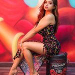 Manisha Rani Instagram - SHERNI 🔥 How would you describe Manisha in one word?! Comment below 👇and the best answers will get pinned! 📌 @officialjiocinema @endemolshineind #ManishaRani #VoteForManishaRani #Trending #BiharKiSherniManishaRani #BiggBossOTT