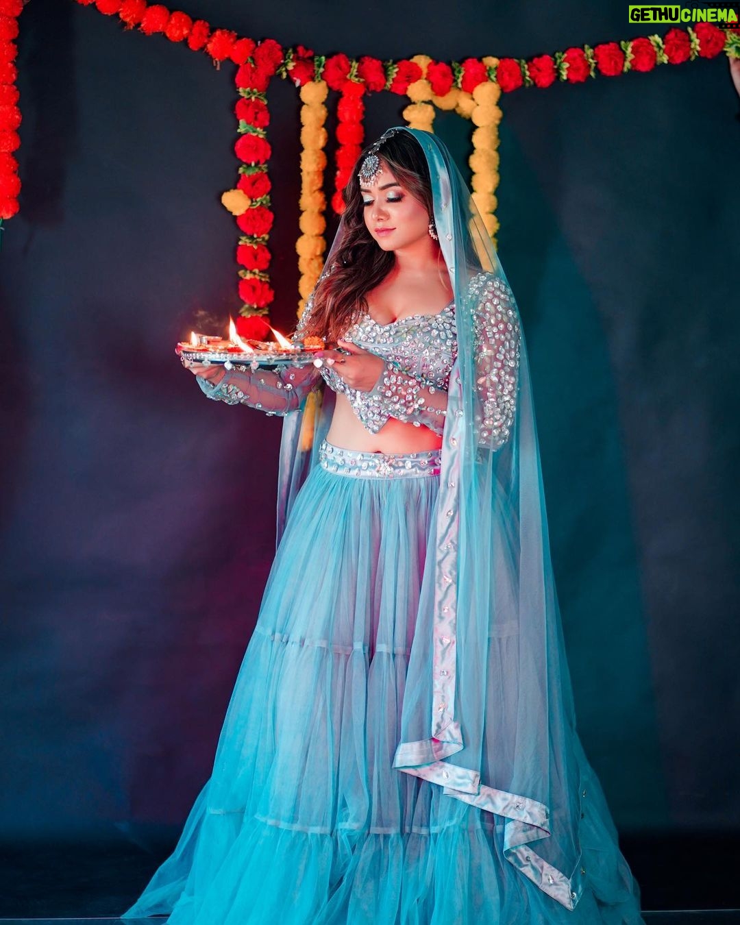 Manisha Rani Instagram - Happy Diwali Everyone 🥰❤️🥰