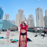 Manisha Rani Instagram - Shine like the whole universe is yours! Marina beach dubai