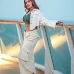 Manisha Rani Instagram - Be the best version of yourself..☝️ Cruise