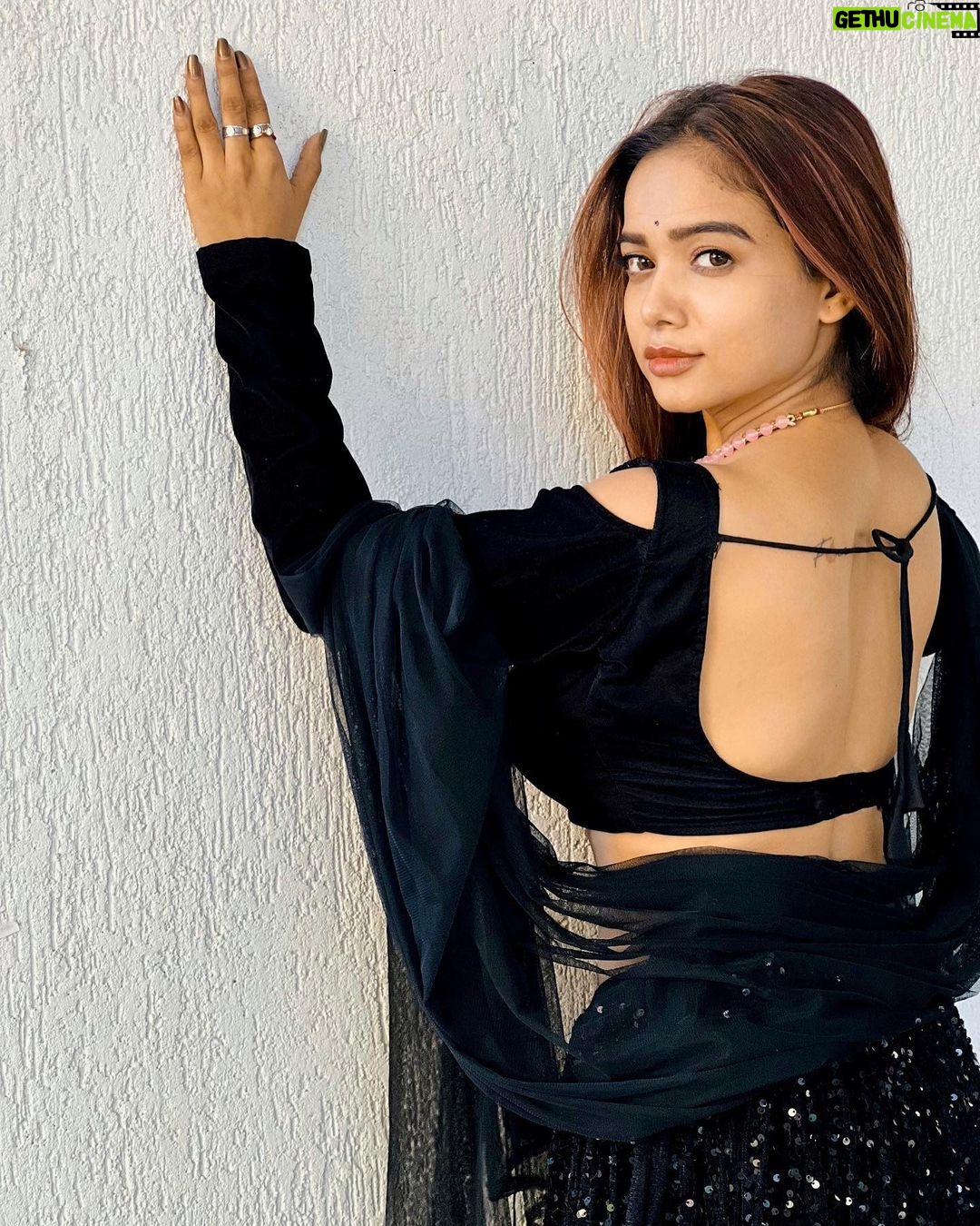 Manisha Rani Instagram - Sundar sundar❤️ Mumbai, Maharashtra