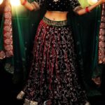 Manisha Rani Instagram - Koi Mujhsa nhi😘😉 This beautiful outfit & makeover has done by the very talented person @sumanfashionmaker Mumbai, Maharashtra