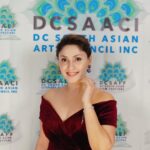 Manjari Fadnnis Instagram - Here are some from the opening night of the DC South Asian Film Festival. Jewellery : @the_jewel_gallery #filmfestival #dc #washingtondc #southasianfilmfestival #manjarifadnis #chaltirahezindagi #indian #indianactress