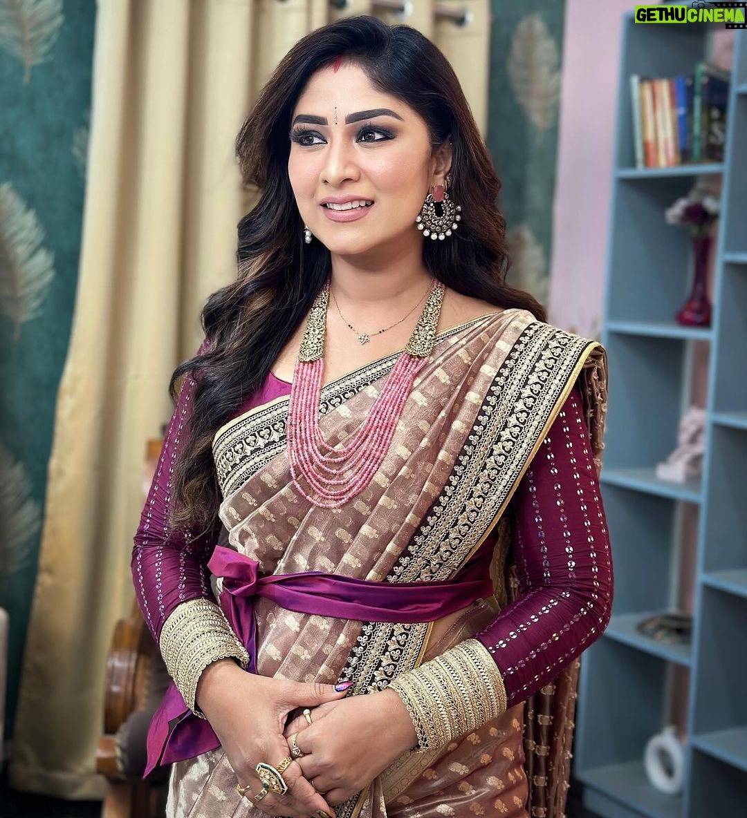 Manjula Paritala Instagram - #beingMahalakshmiš„ #jewellery @onegramjewellery823