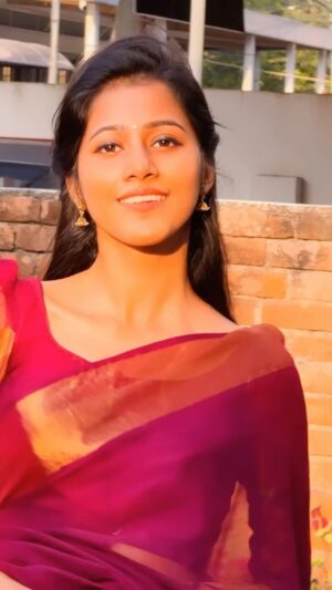 Manjusha Martin Instagram - FiDa ❤️ Fav Saree from @cod__corner ❤️‍🔥 Cam @rani.martin6 Amma 😚