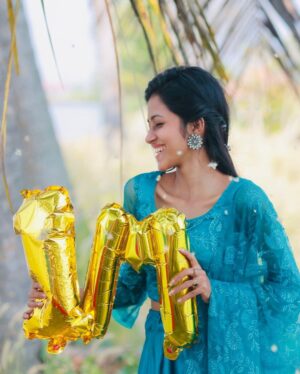Manjusha Martin Instagram - Finally ♥️ Dream Come True ♥️ 
♥️ 1 Million YouTube Family ♥️ 

There is no secrets to success. It is the result of preparation,Hard work, and Learning from Failure ☺️

Success is Not final, Failure is Not Fatal: it is the Courage to continue that counts 

PC @gary_photography__ ☺️