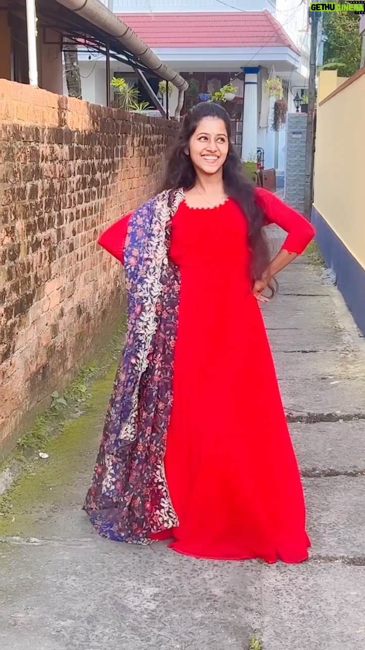 Manjusha Martin Instagram - Outfit @_butterflyfashions_ ❤️ Cam @rani.martin6 ❤️