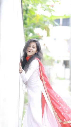 Manjusha Martin Instagram - Ninne ponne ennu vilichoru noorumma ❤️ 
Cam @gary_photography__ 😊 Editings njan thane 🤣 #dheera #panchasaraumma