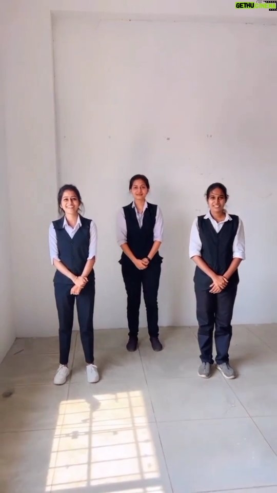 Manjusha Martin Instagram - Just a song Change ❤😊 Inframe @aleesha_prakash ❤🥰 @shreyashreeanil ❤🥰 Cam @binitha_ajith ❤🥰