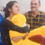 Manjusha Martin Instagram – Orikalum kittatha Pennine kurich swapnam kaanu 😂
Cam @maneeshamartin1 😘
Inframe @martinkm2020 😘@rani.martin6 😘