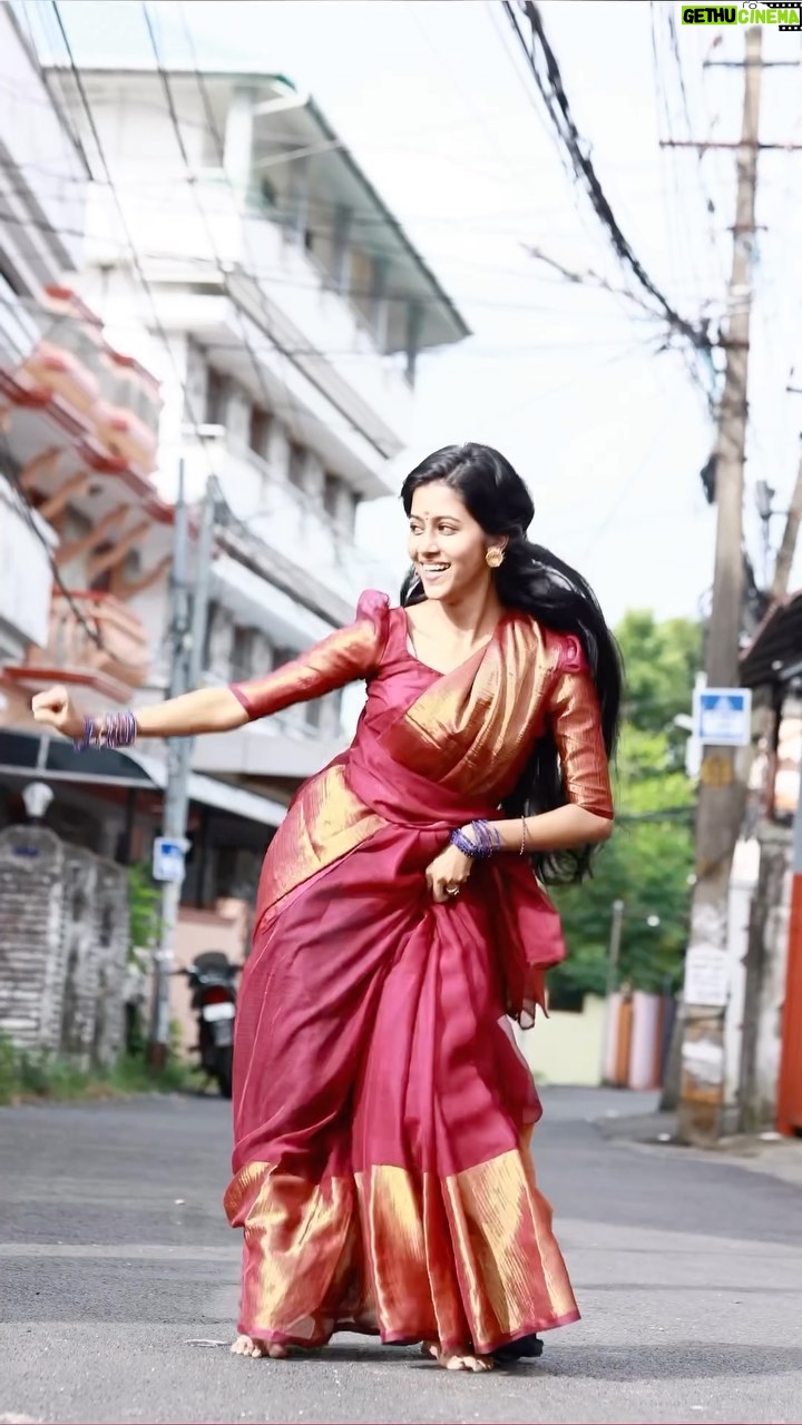 Manjusha Martin - 530.6K Likes - Athinthom ✨ Cam @gary_photography__ ☺️