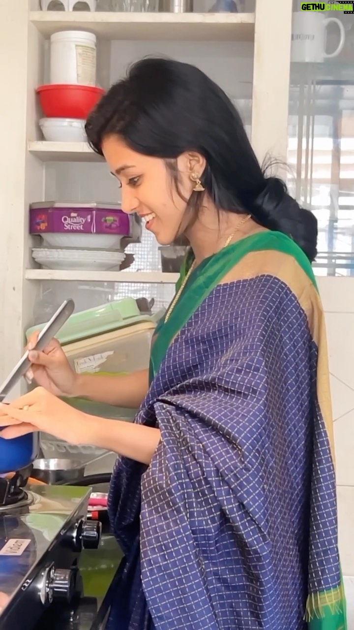 Manjusha Martin Instagram - Life is Beautiful ♥️ Cam @rani.martin6 Amma 😚♥️