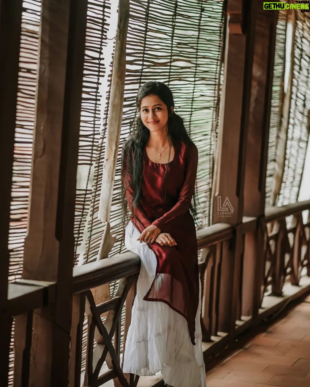 Manjusha Martin Instagram - Myself ❤️ Clicks in between Shoot❤️ UCC Aluva