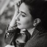 Manvita Kamath Instagram - In frame Actress : @realmanvitakamath 📸 . @sandeep.mv @_sunburstt_ Styled by : @varshini_janakiram @stilerush_by_varshinijanakiram 💄& 💇‍♀️ @abhilasha_kulkarni @harshasingh512 @thenichelabel Shot with @nikonindiaofficial #Z9 & lit with @profoto #B1x #manvithakamath #sandeepmv #portraitsbySMV #sunburstt #nikonZ9 #portrait Bangalore, India