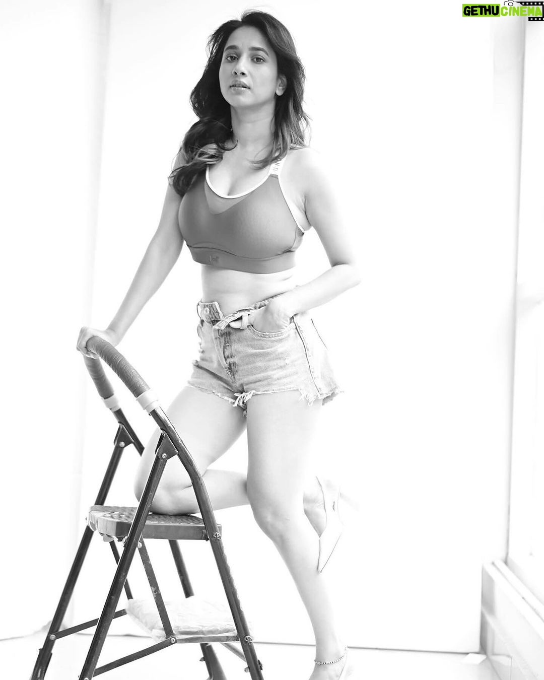 Manvita Kamath - 11.9K Likes - #iykyk @sandeep.mv 😛
.
.
@varshini_janakiram @sandeep.mv @_sunburstt_ @abhilasha_kulkarni @makeupbyabhilasha @harshasingh512